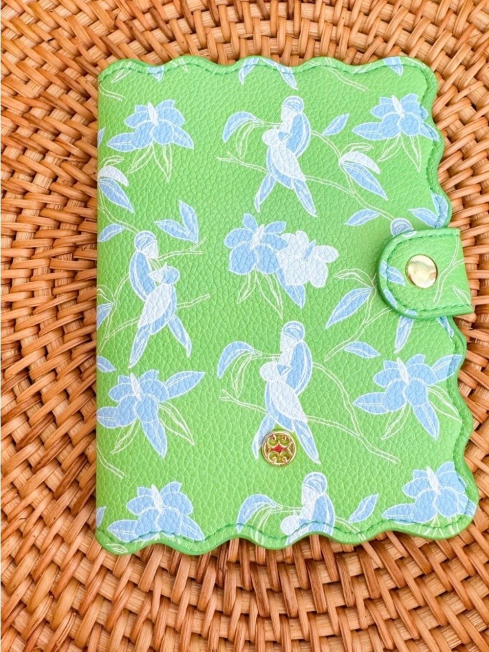 MARY SQUARE TIKI TROPICS PASSPORT COVER NWT - Picture 5 of 9